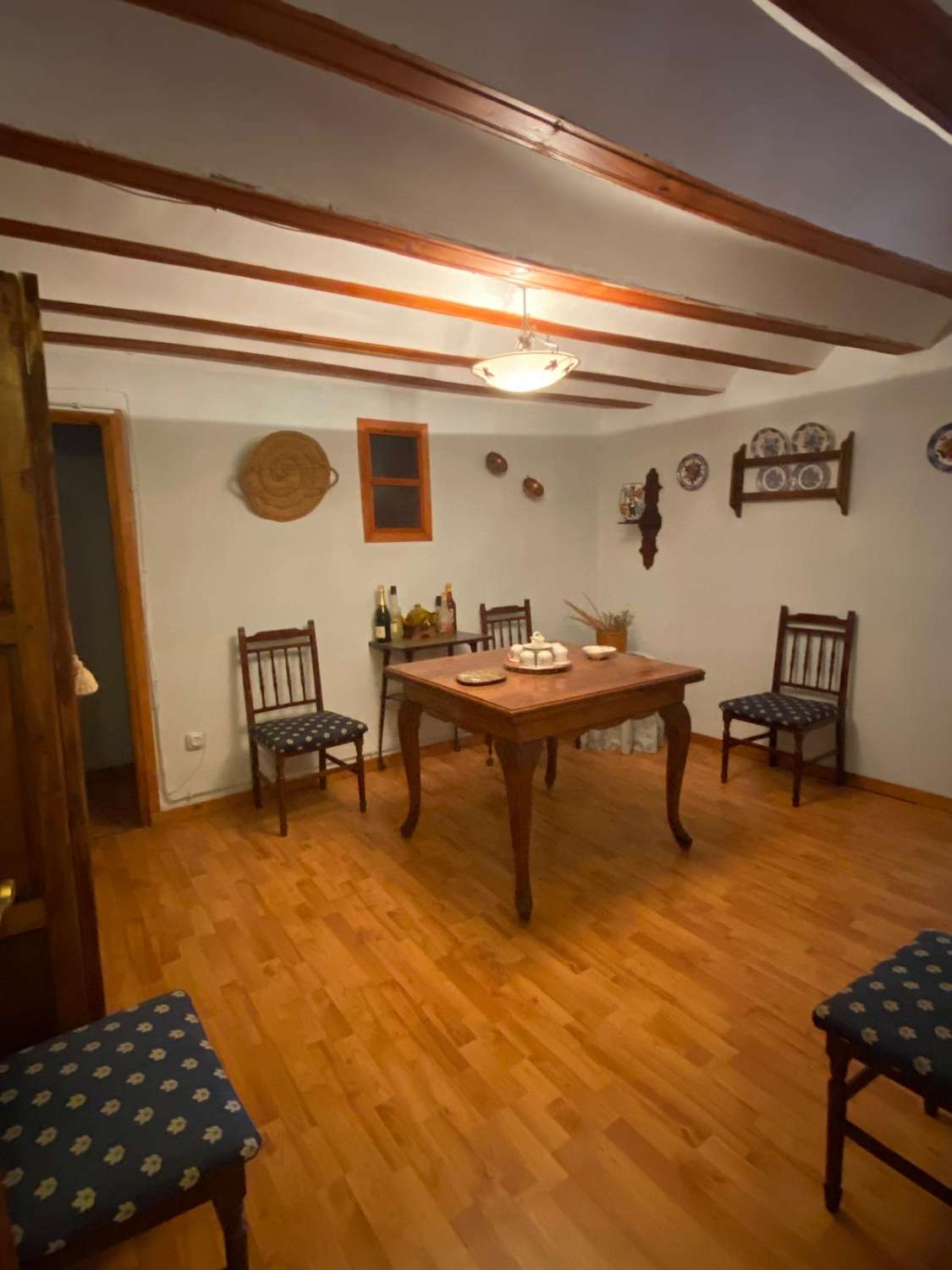 Schönes 5-Schlafzimmer-Haus im Herzen von Velez Blanco mit Außenbereich