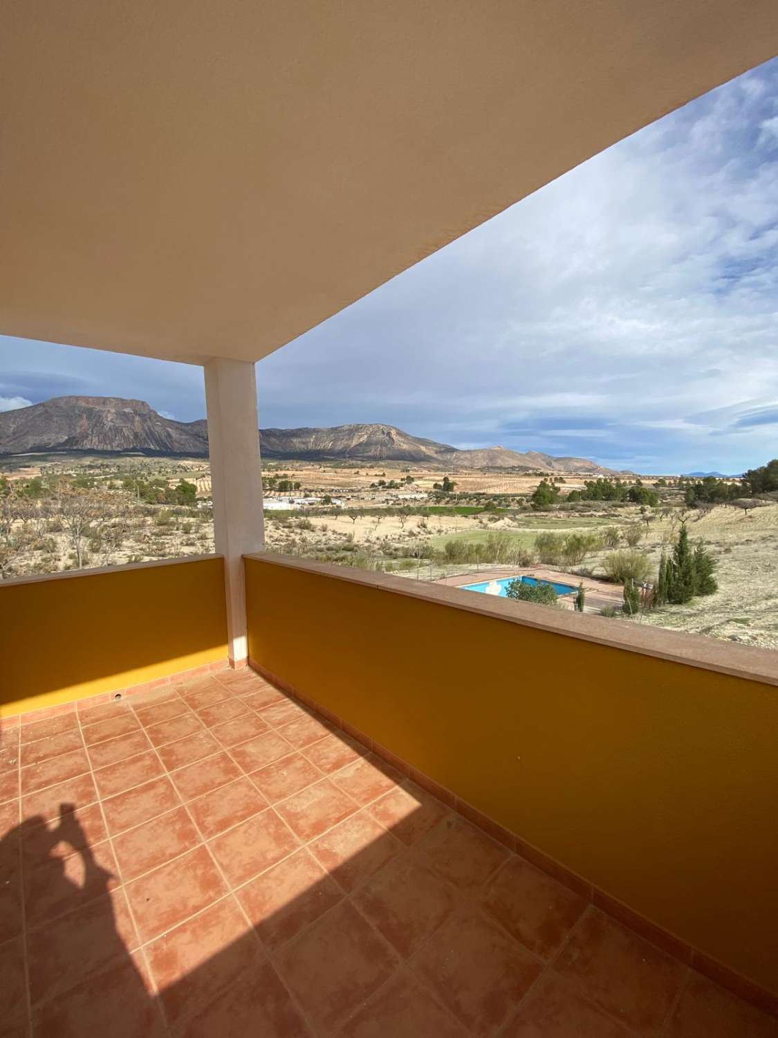 Impresionante villa de 3 dormitorios y 3 baños con piscina, terreno y las vistas más increíbles.