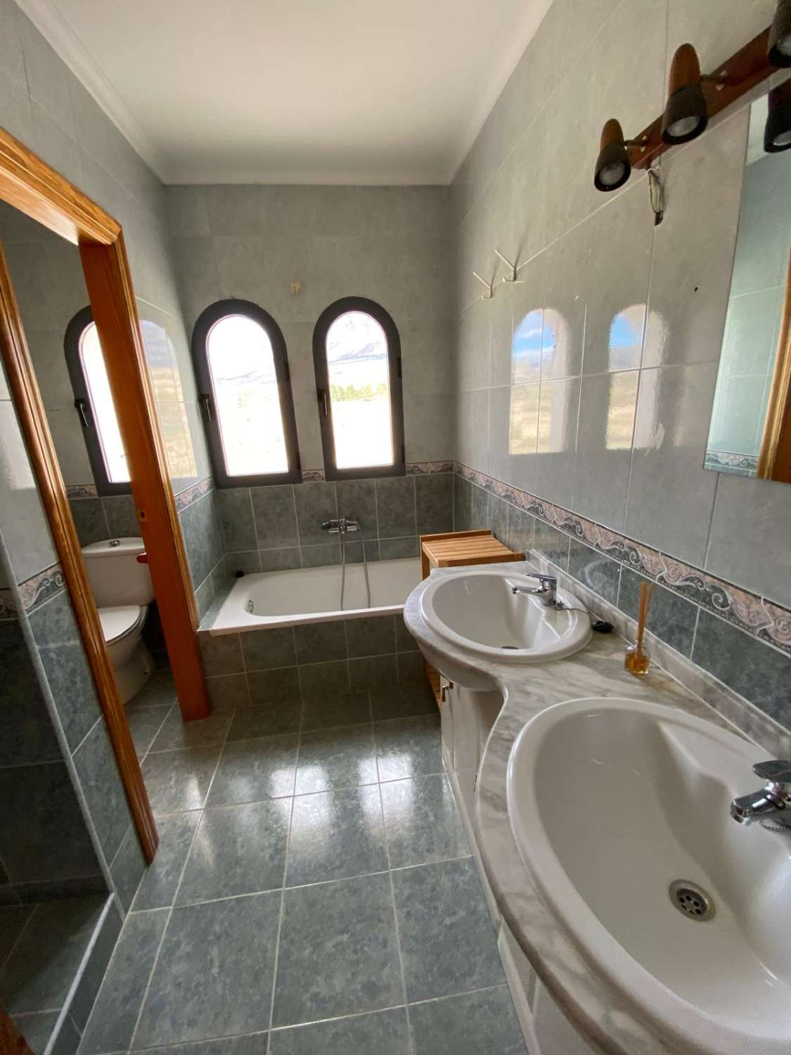 Impresionante villa de 3 dormitorios y 3 baños con piscina, terreno y las vistas más increíbles.