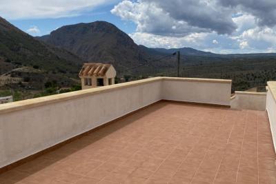 4  beautiful Villas for Sale in El Margen- great rental opportunity