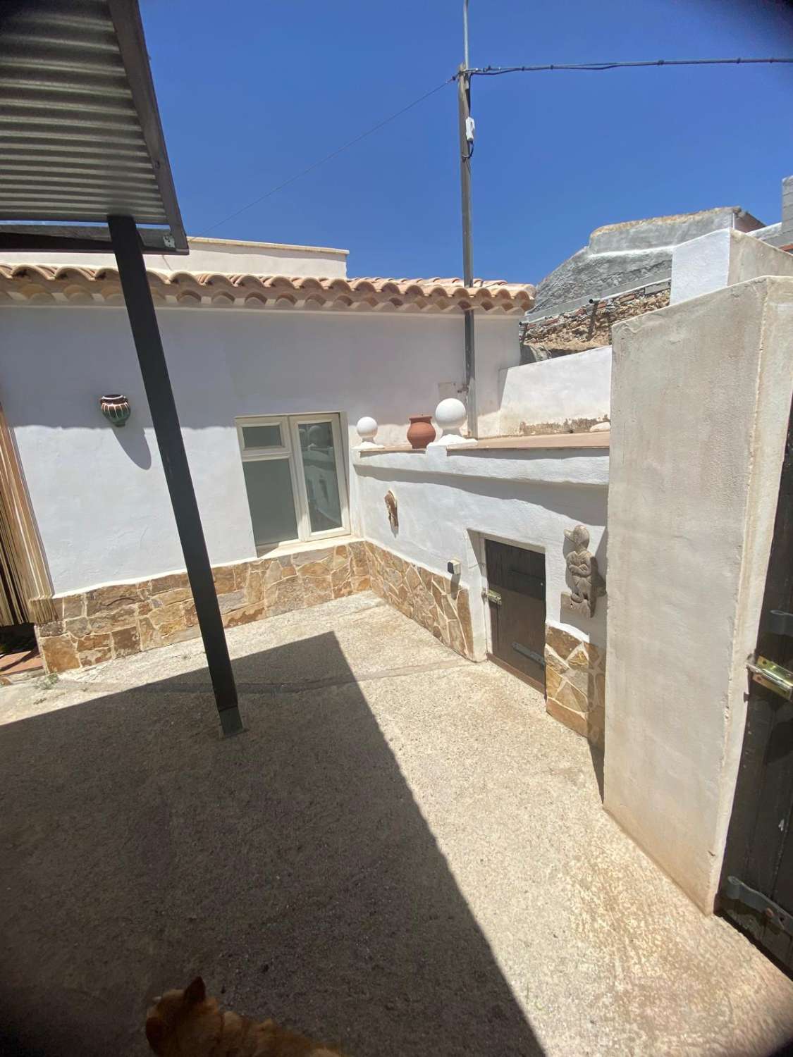 4  beautiful Villas for Sale in El Margen- great rental opportunity